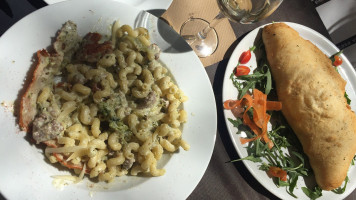 Warehouse 345 food