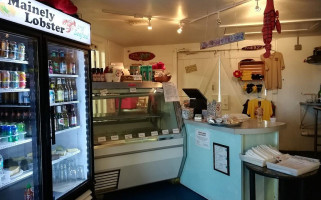 Jazzy's Mainely Lobster inside