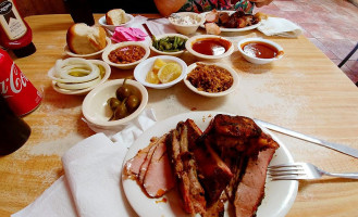 Tony's Bbq Steakhouse Comida