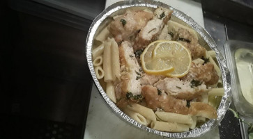 Melanzana Pizza food