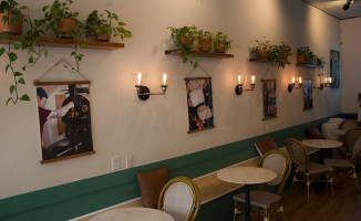 Summit Coffee Co. inside