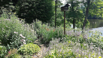 The River's Edge Cafe Extérieur