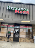 Fayzano`s Pizza outside