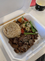 Tony's Grill and Sushi Bar food