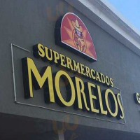 Supermercados Morelo's Taqueria outside