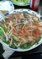 Pho Hung Cali food