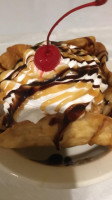 Los Encinos food