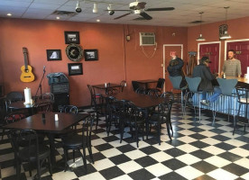 Hey Joe's inside