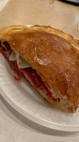 Chunki's Pizza Subs food