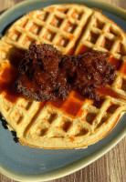 Trio's Dining Ruston food