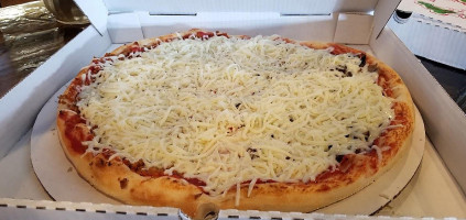Saint Giuseppes Pizza food