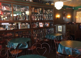 Lauber's Old Fashion Ice Cream Parlor inside