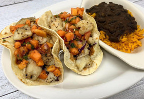 Doc Ford's Rum Grille food
