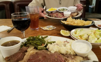 The Bear House Family food