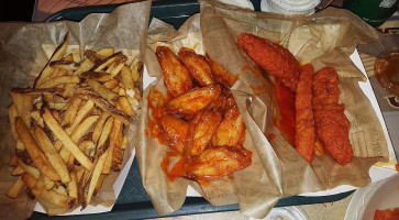 Wingstop food