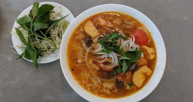 Bánh Cuốn Tây Hồ food