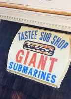 Tastee Sub Shop Ii logo