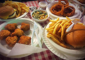 Russell's Barbecue food