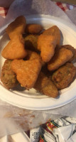 Russell's Barbecue food