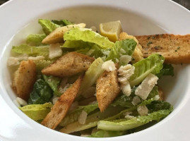 Thirsty Barrel Taphouse Grille food