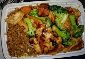 Sultan Wok Iii food