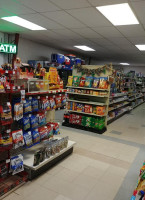 Grover Market Basket inside