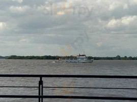 Bebo's Cafe Extérieur