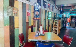 Dixie Grill inside