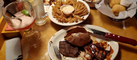 Texas Roadhouse food