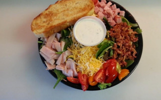 Laddie Daddys Hillbilly Kitchen food