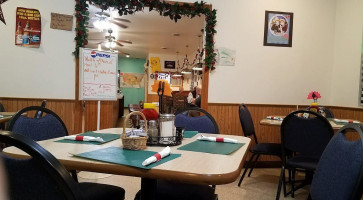 Smiley's Old Time Diner inside