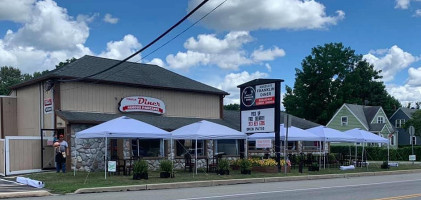 Angelo's Franklin Diner outside