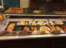 Sushi Iwa inside