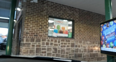 Sonic Drive-in outside