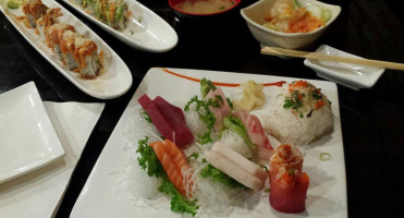 Sushi Q food