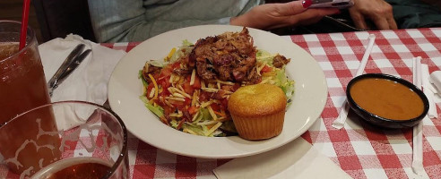 Famous Dave's food