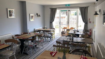 Fresh Press Burger Parlor inside
