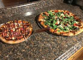 9 North Wood Fired Pizza Pub food