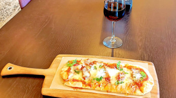 Courtyard By Marriott Gaithersburg Washingtonian Center food