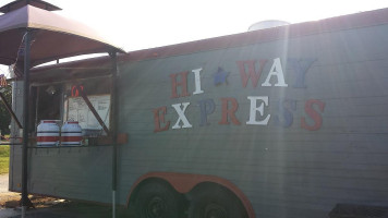 Hi-way Express outside