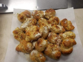 Scotto's Famous Pizza food