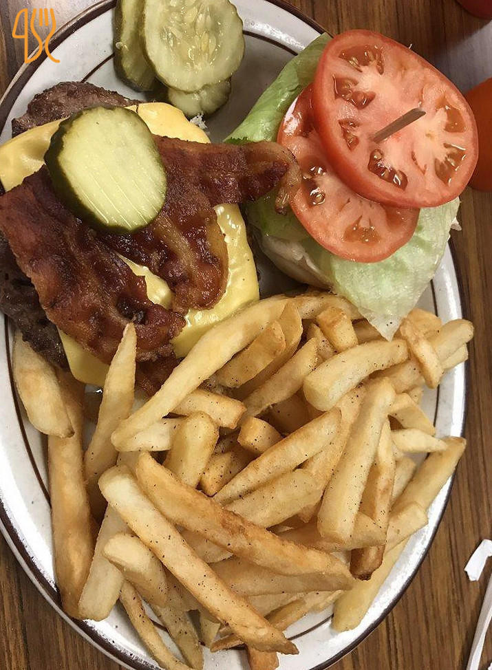 Tom's