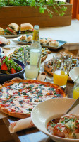 Tino’s Artisan Pizza Co. food