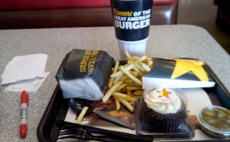 Carl's Jr. drink