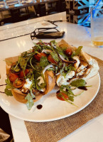 Iavarone Italian Kitchen Pizzeria food