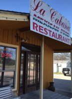 La Cabaña outside