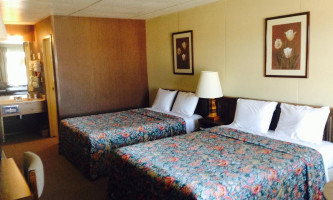 Budget Host Platte Valley Inn inside