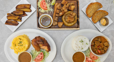 Sazon Latino Ds food