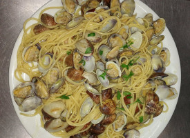 Old Fish House food