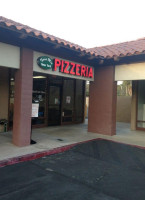 Terra Mia outside